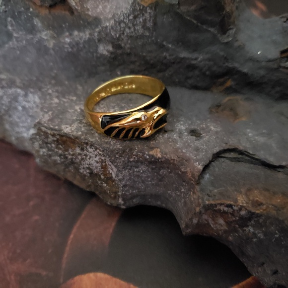 18K Gold Plated Polished Black Enamel Golden Eagle CZ Diamond Ring -Size 10 - Picture 4 of 4